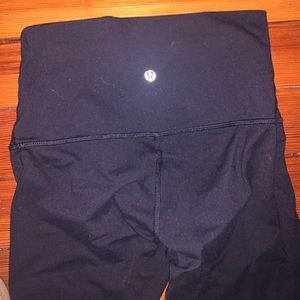 High waisted black lululemon leggings